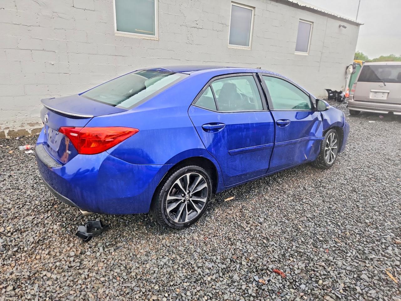 2019 Toyota Corolla Se - Фото 3