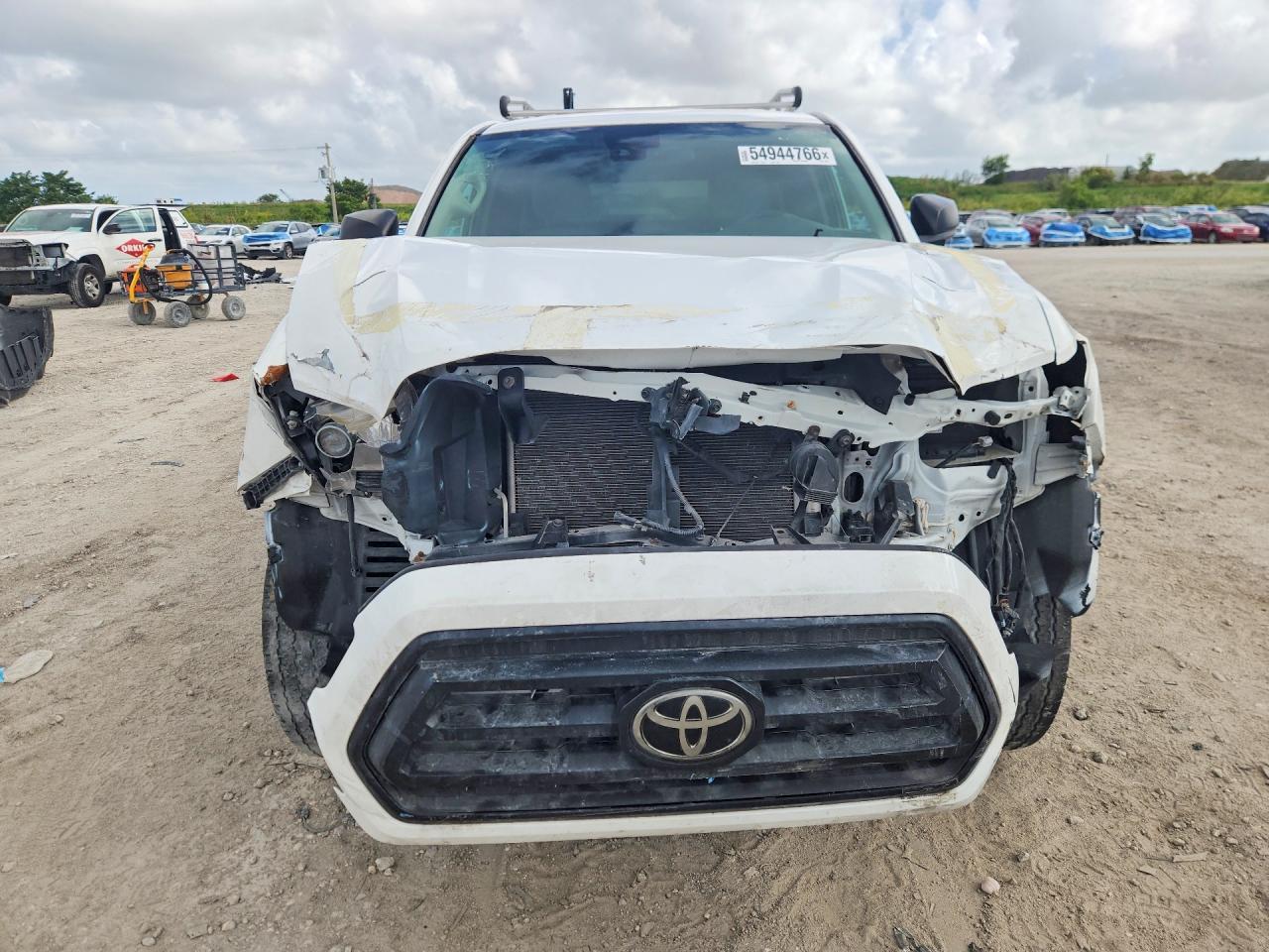 2020 Toyota Tacoma Sr - Image 5
