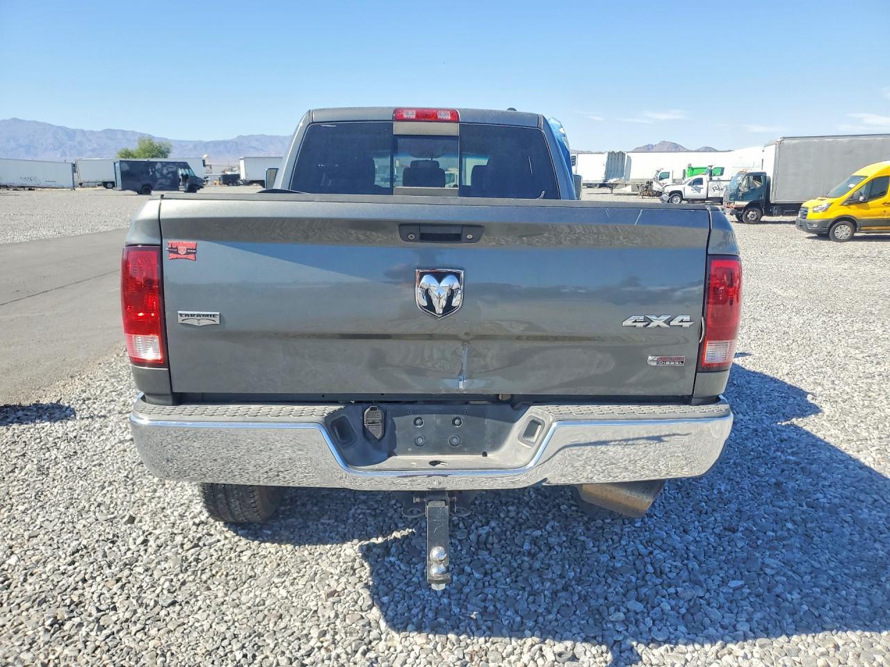 2012 Dodge Ram 3500 Laramie - Фото 6