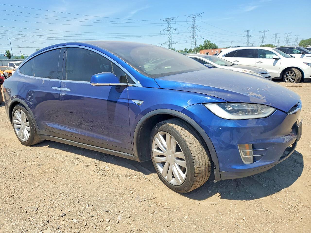 2016 Tesla Model X - Фото 4