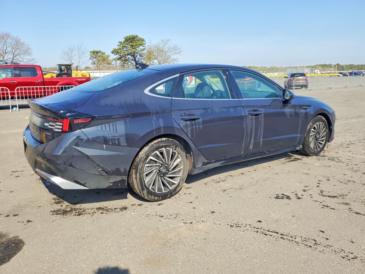 2024 Hyundai Sonata Hybrid Sel - Image 3