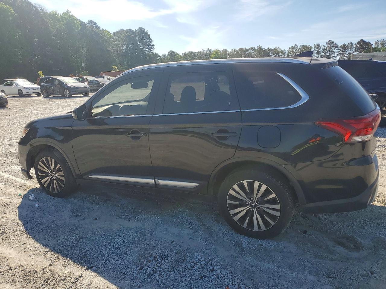 2020 Mitsubishi Outlander Se - Фото 2