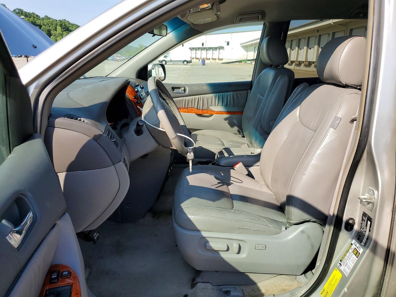 2008 Toyota Sienna Xle - Фото 7