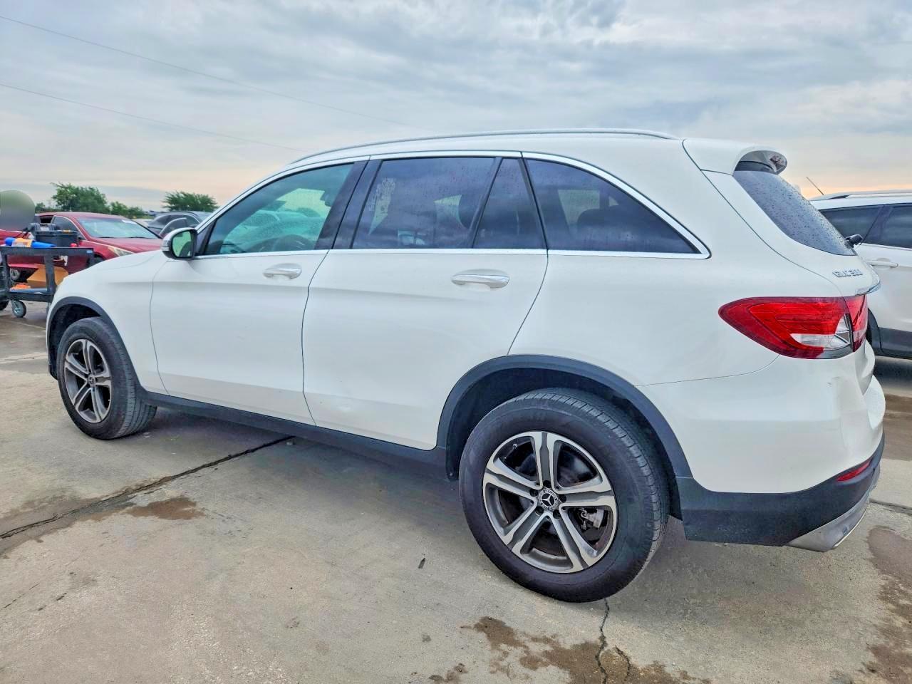 2019 Mercedes-Benz Glc 300 - Фото 2