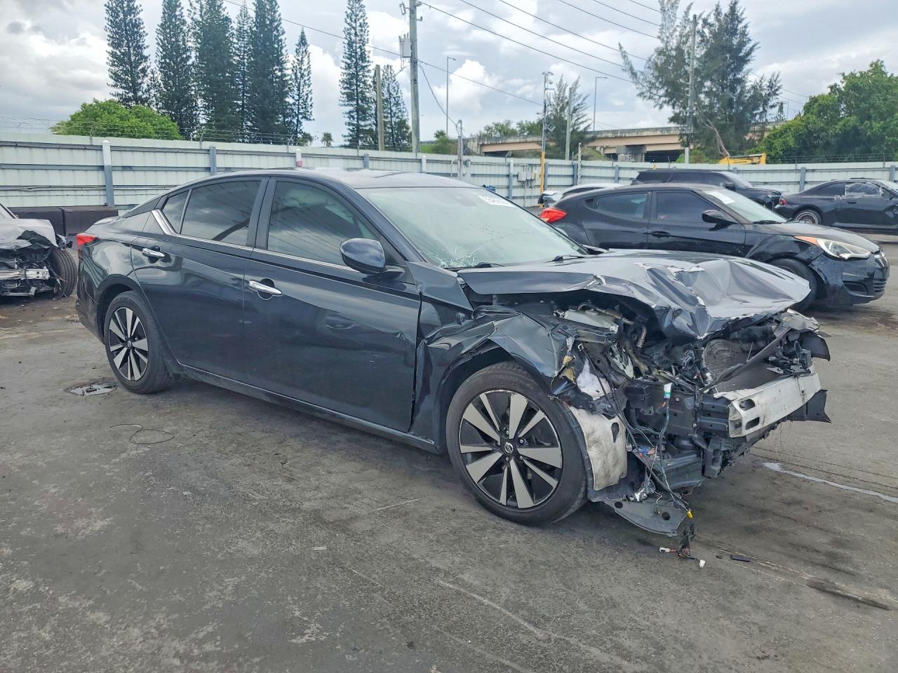 2021 Nissan Altima Sv - Фото 4