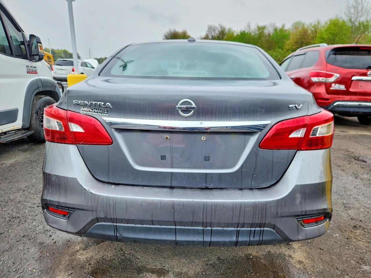 2018 Nissan Sentra Sv - Фото 6