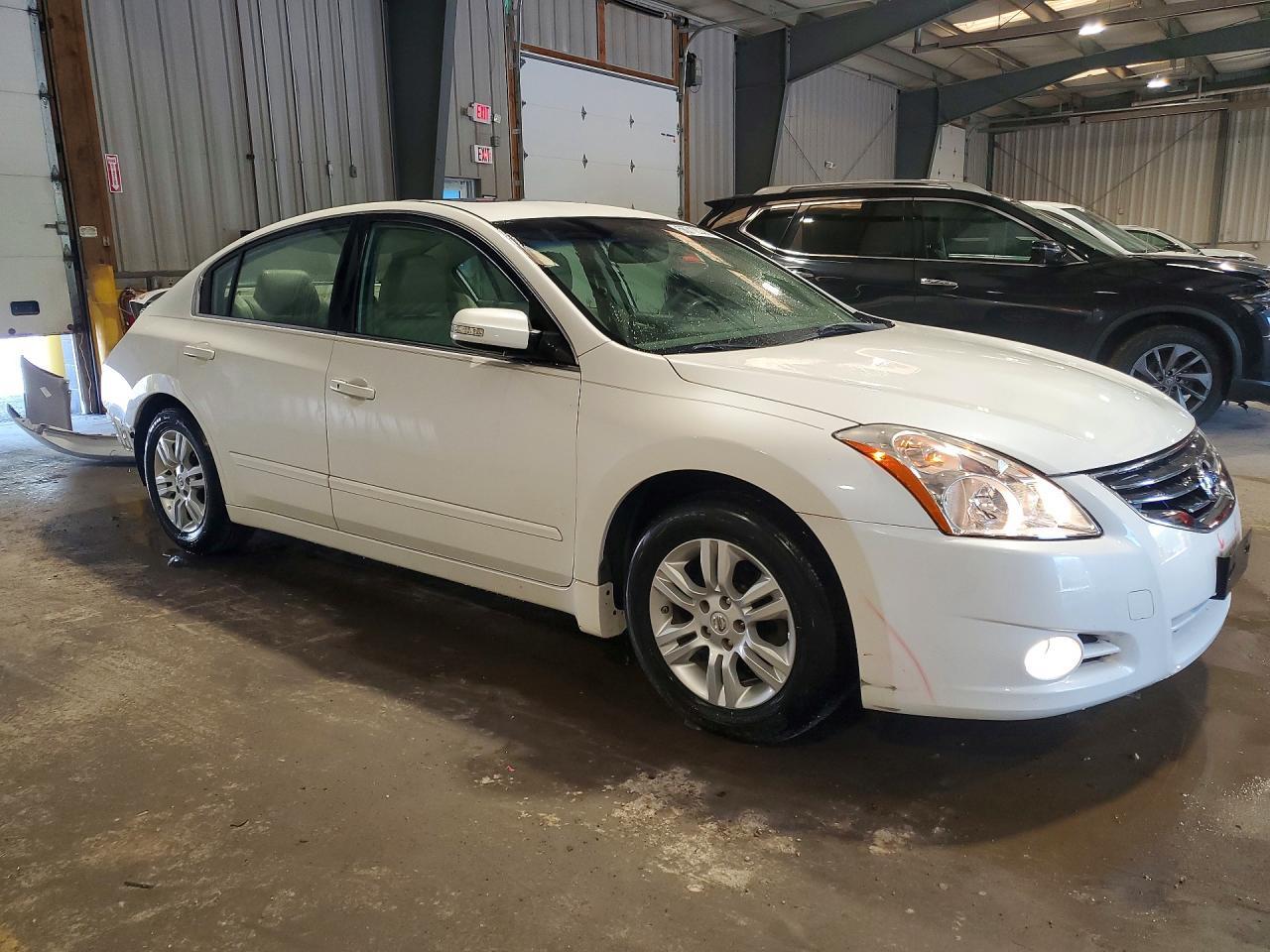 2012 Nissan Altima 2.5 - Image 4