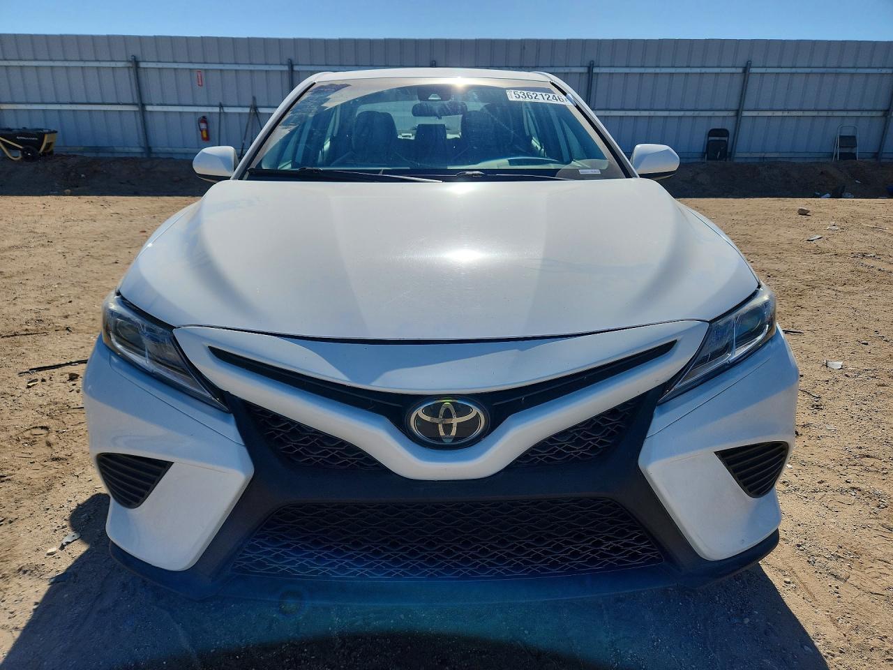 2020 Toyota Camry Se - Image 5