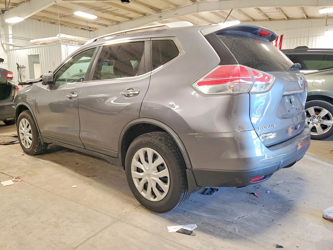 2016 Nissan Rogue S - Image 2