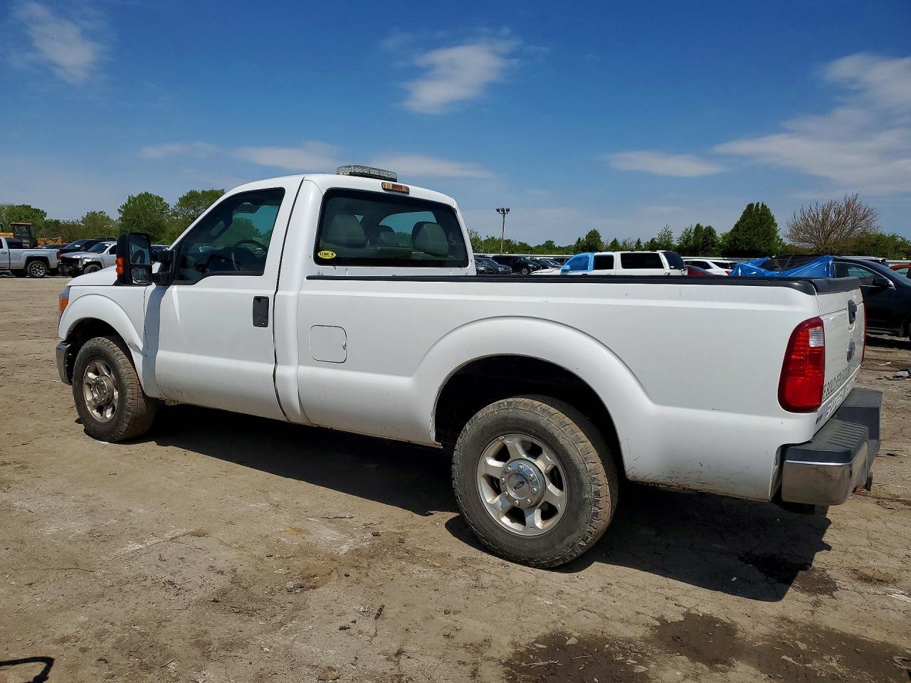 2016 Ford F250 Super Duty - Фото 2