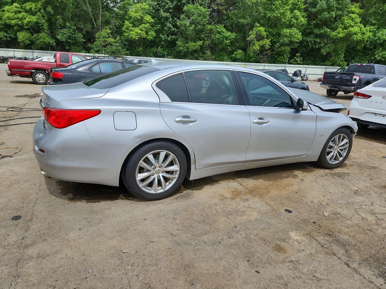 2017 Infiniti Q50 3.0T Premium - Image 3