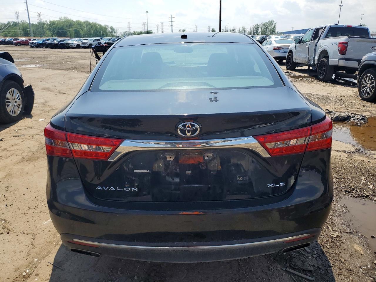 2018 Toyota Avalon Xle Premium - Image 6