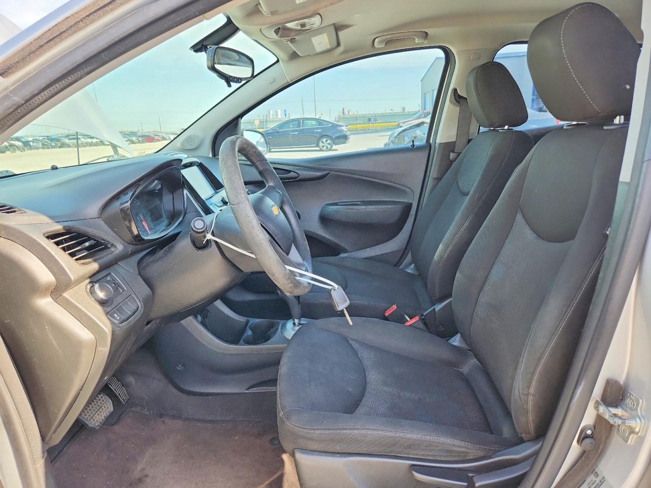 2016 Chevrolet Spark Ls - Фото 7