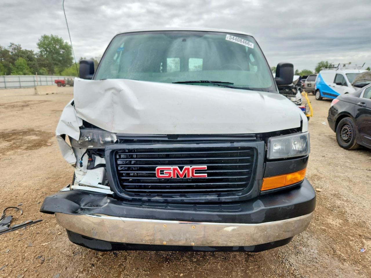 2018 GMC Savana G2500 - Фото 5