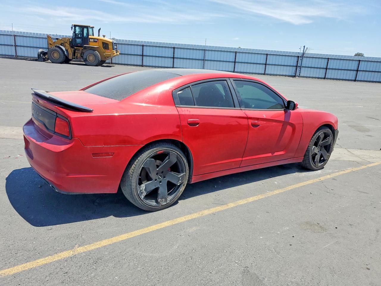 2012 Dodge Charger - Фото 3