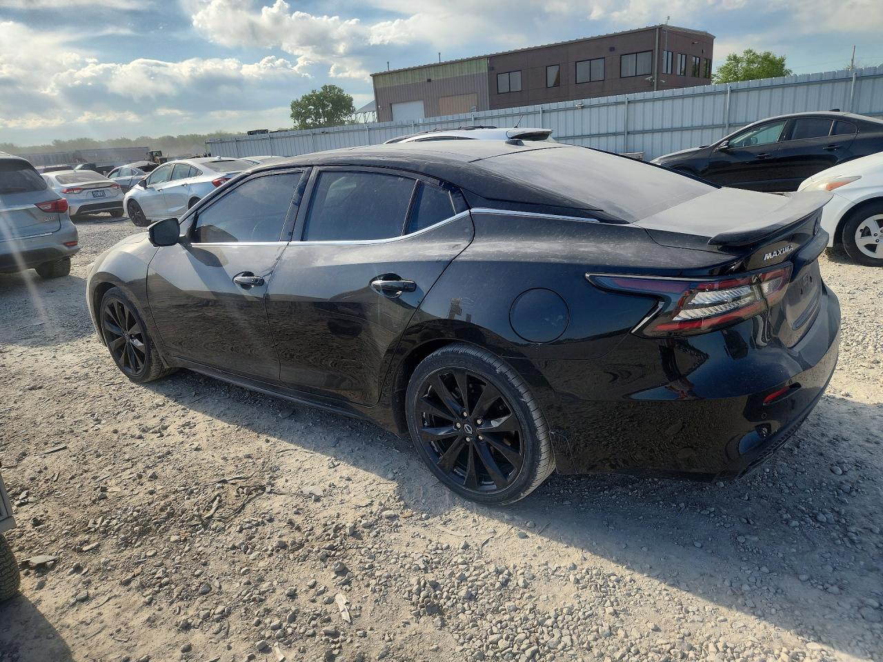 2023 Nissan Maxima Sr - Фото 2