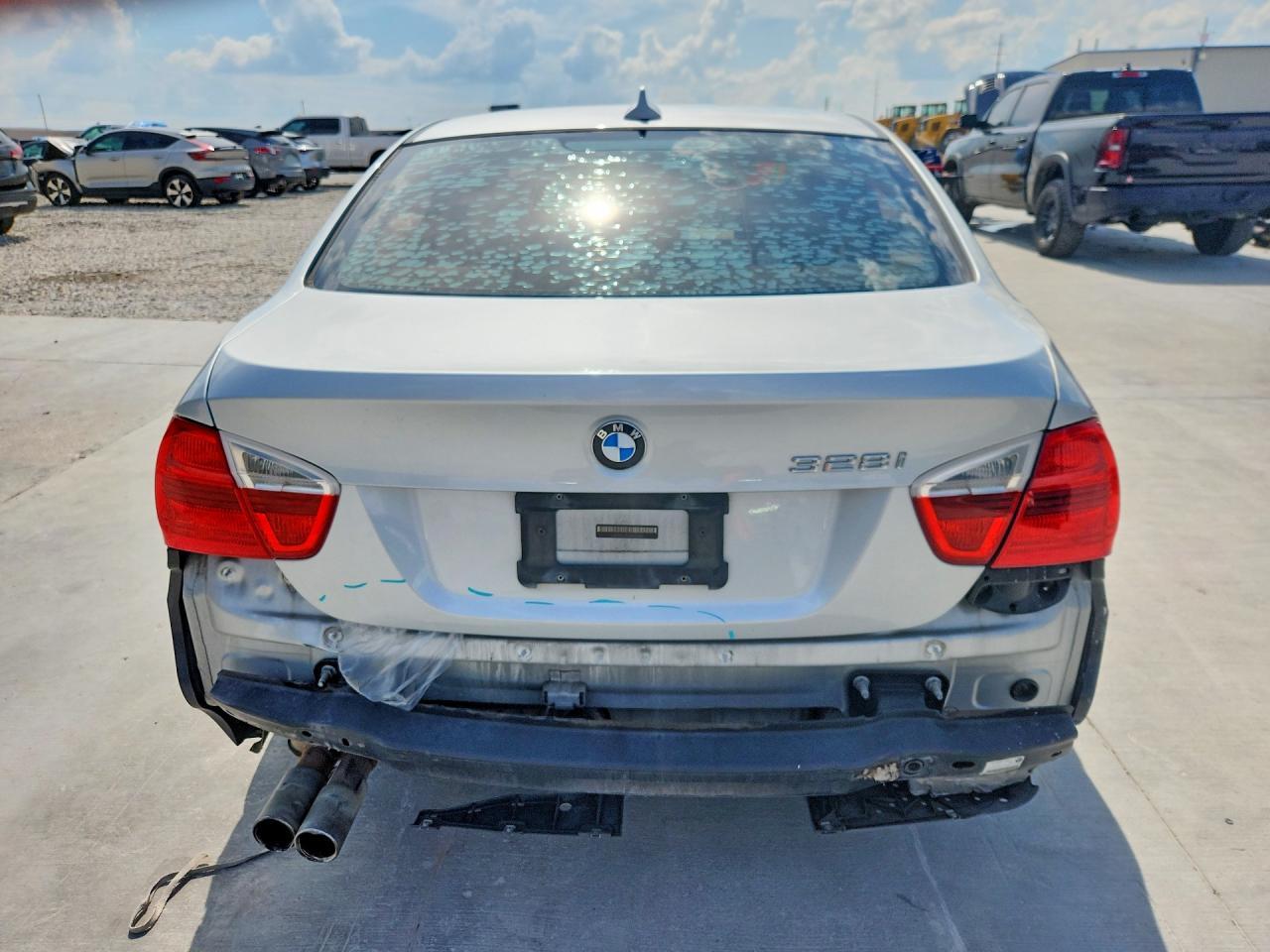 2008 BMW 328 I - Фото 6