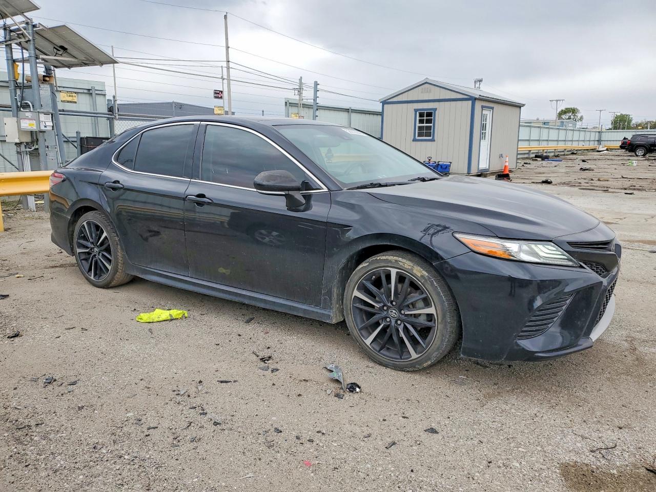 2019 Toyota Camry Xse - Фото 4