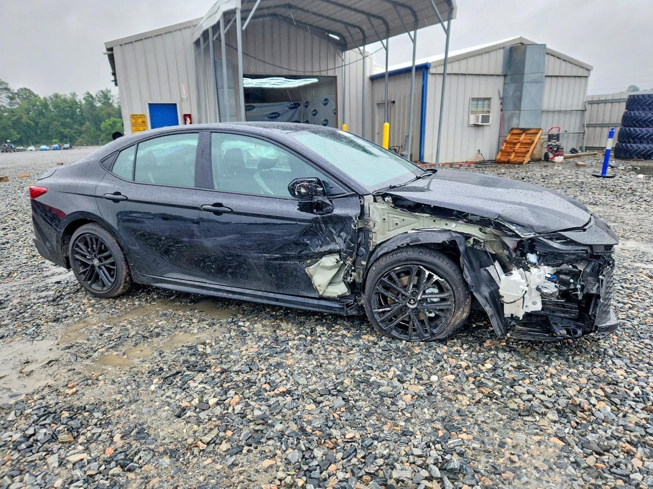 2026 Toyota Camry Se - Image 4