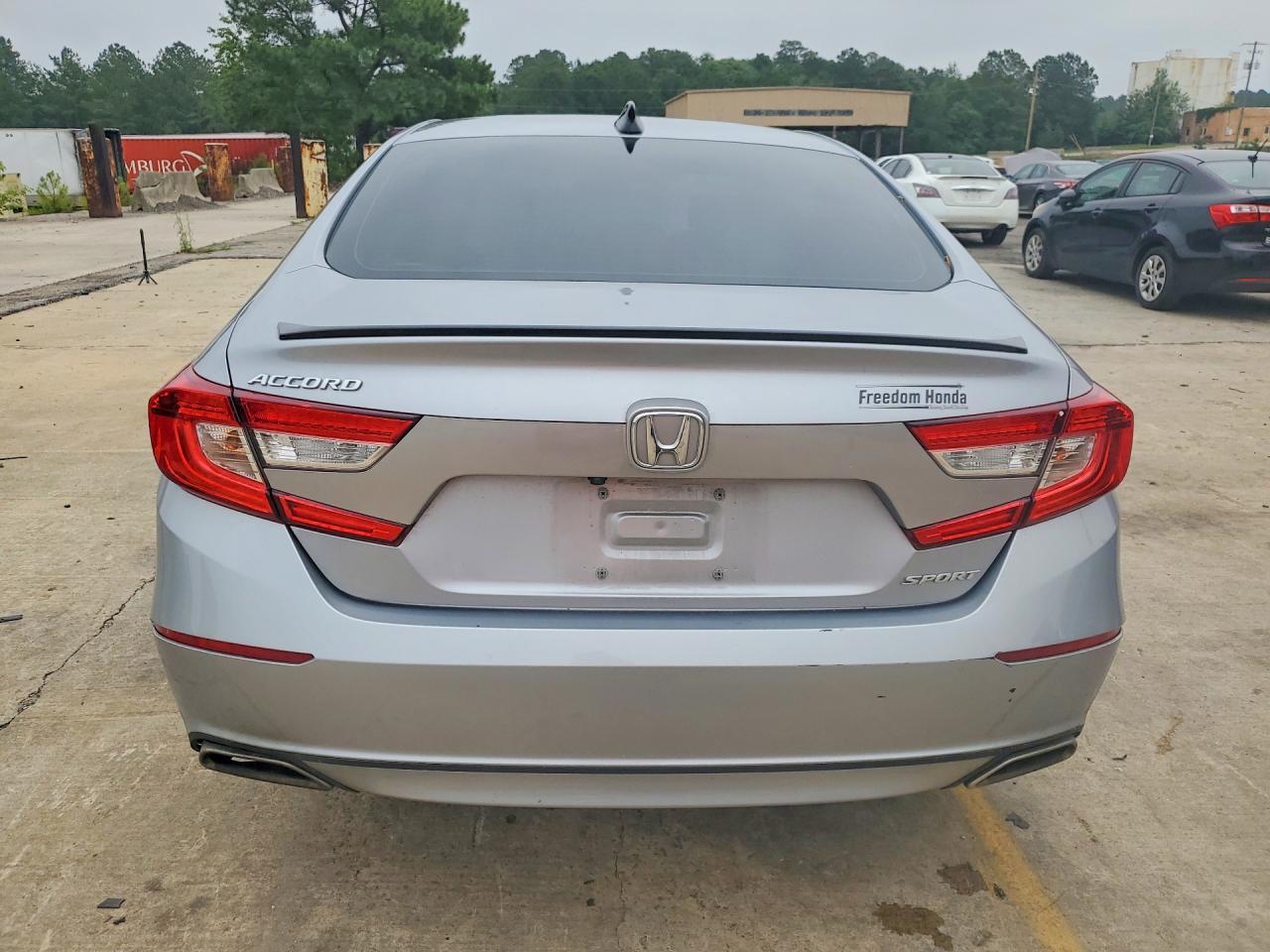 2021 Honda Accord Sport - Фото 6