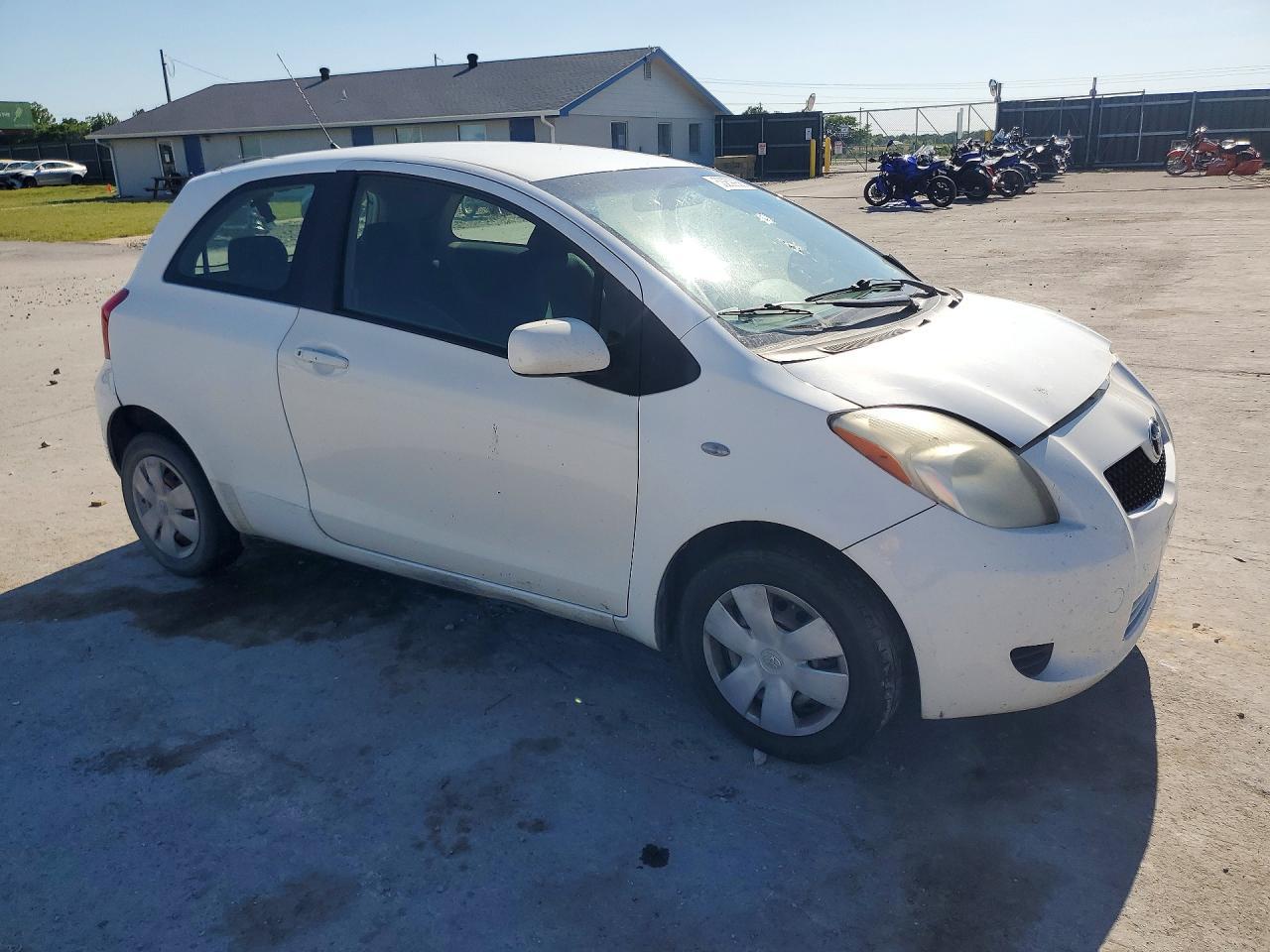 2008 Toyota Yaris Base - Фото 4