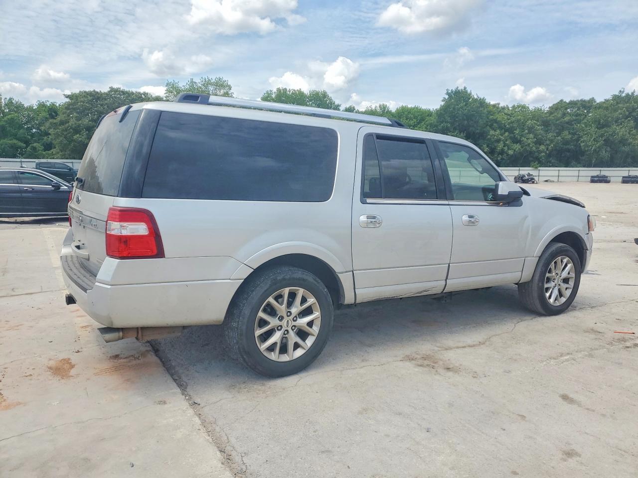 2017 Ford Expedition El Limited - Image 3