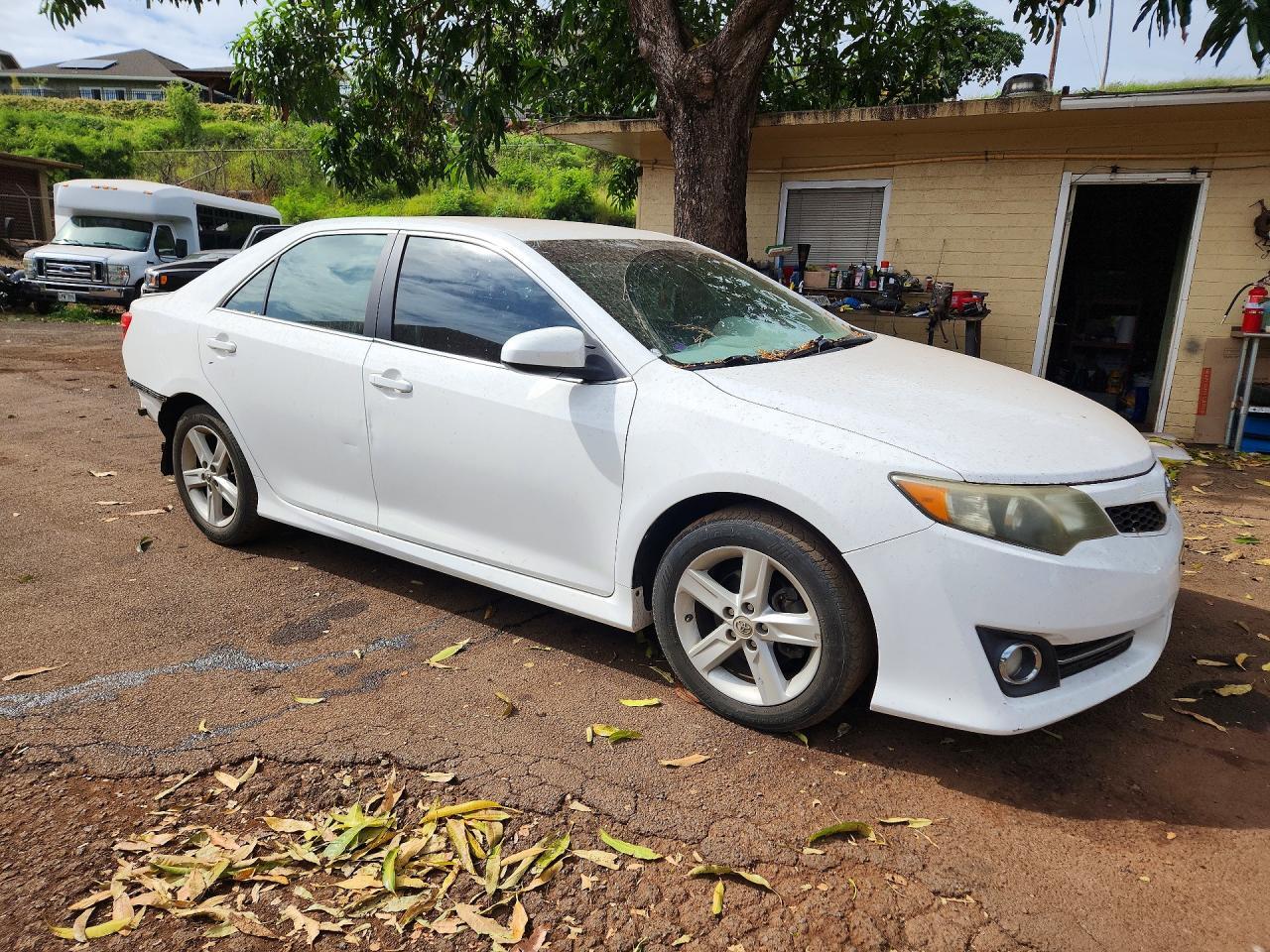 2014 Toyota Camry L - Фото 4