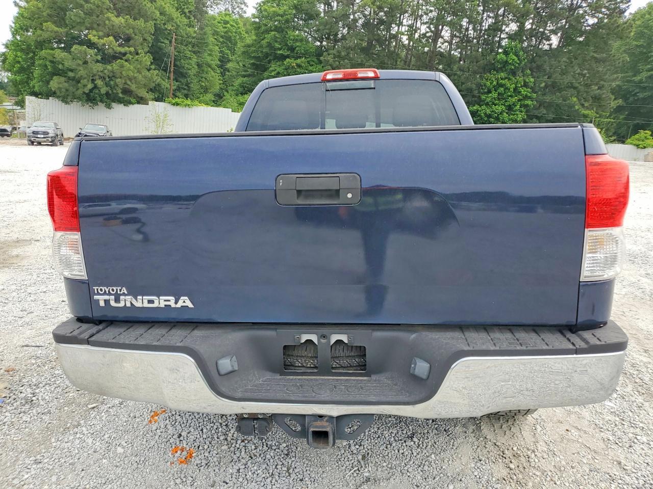 2010 Toyota Tundra Double Cab Sr5 - Image 6