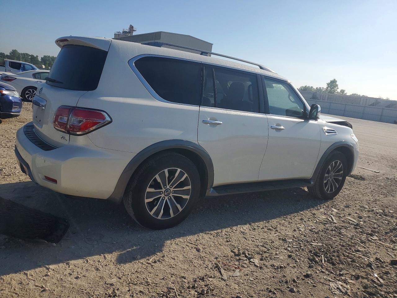 2020 Nissan Armada Sl - Image 3