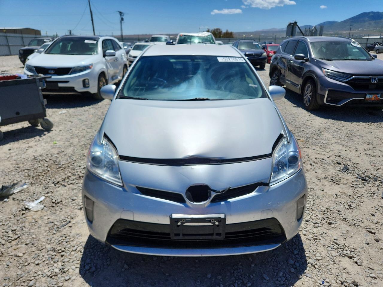 2015 Toyota Prius Two - Image 5