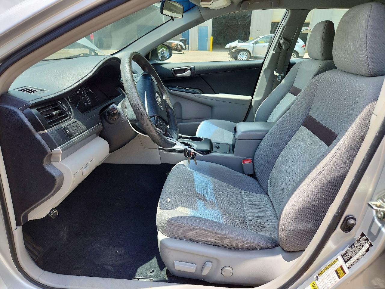 2014 Toyota Camry Le - Фото 7