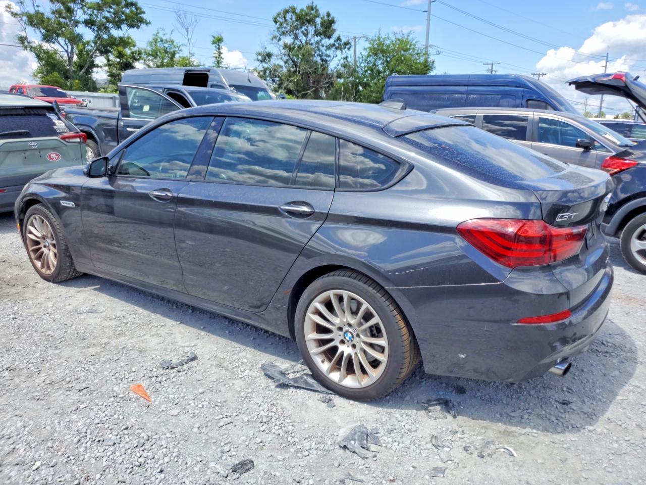 2017 BMW 535 Igt - Фото 2