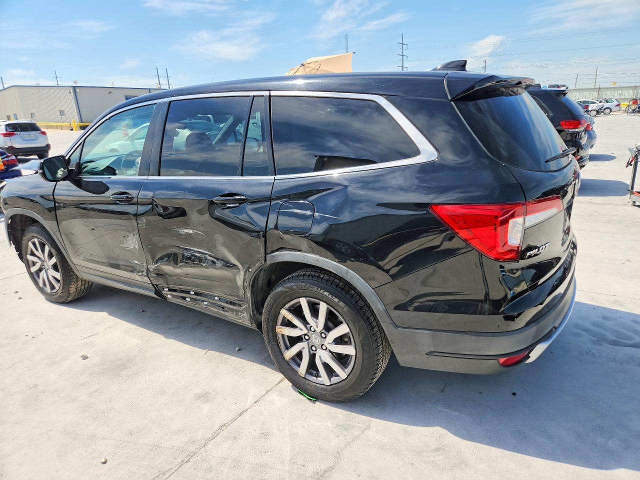 2020 Honda Pilot Exl - Image 2