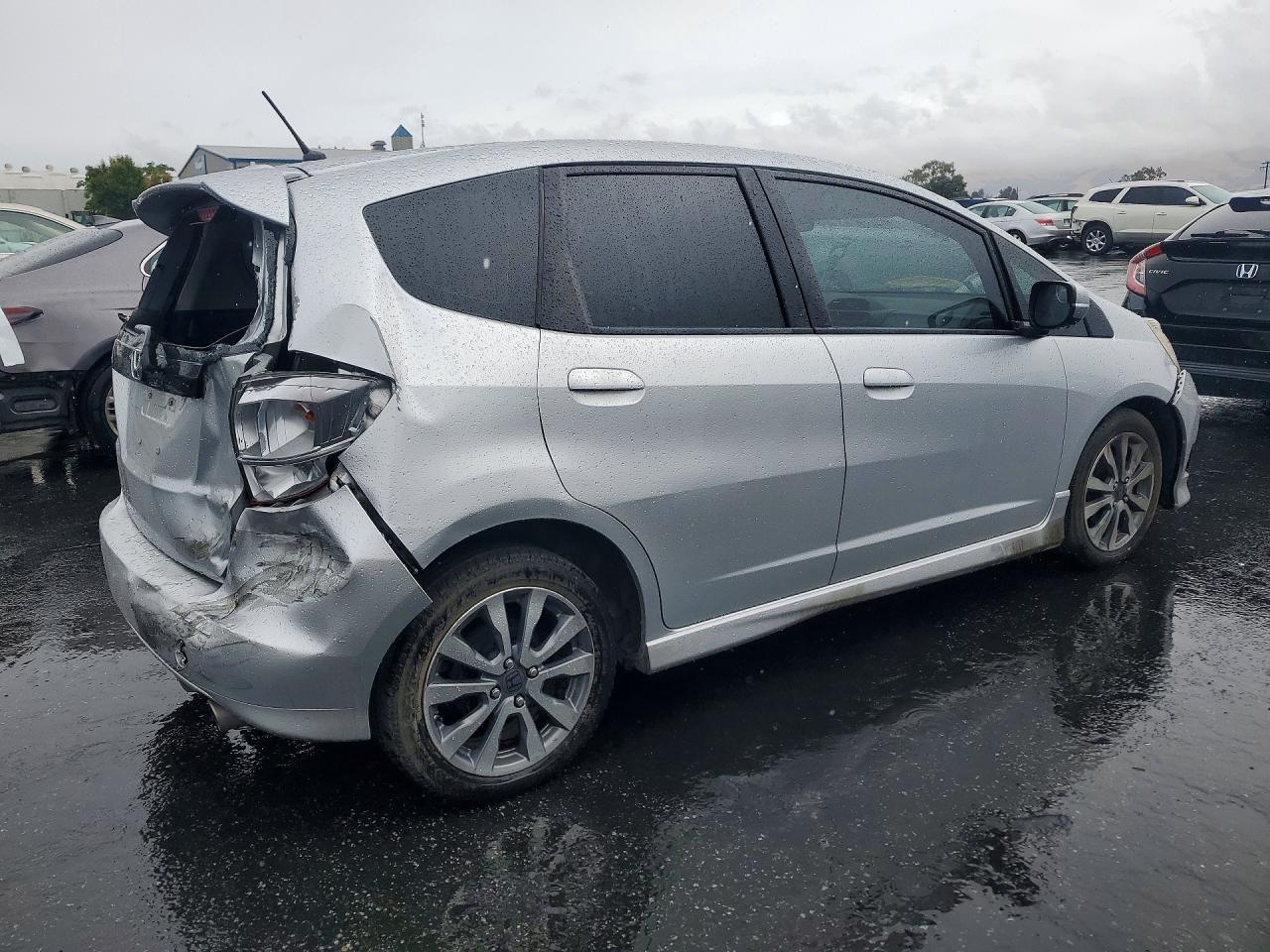 2012 Honda Fit Sport - Фото 3