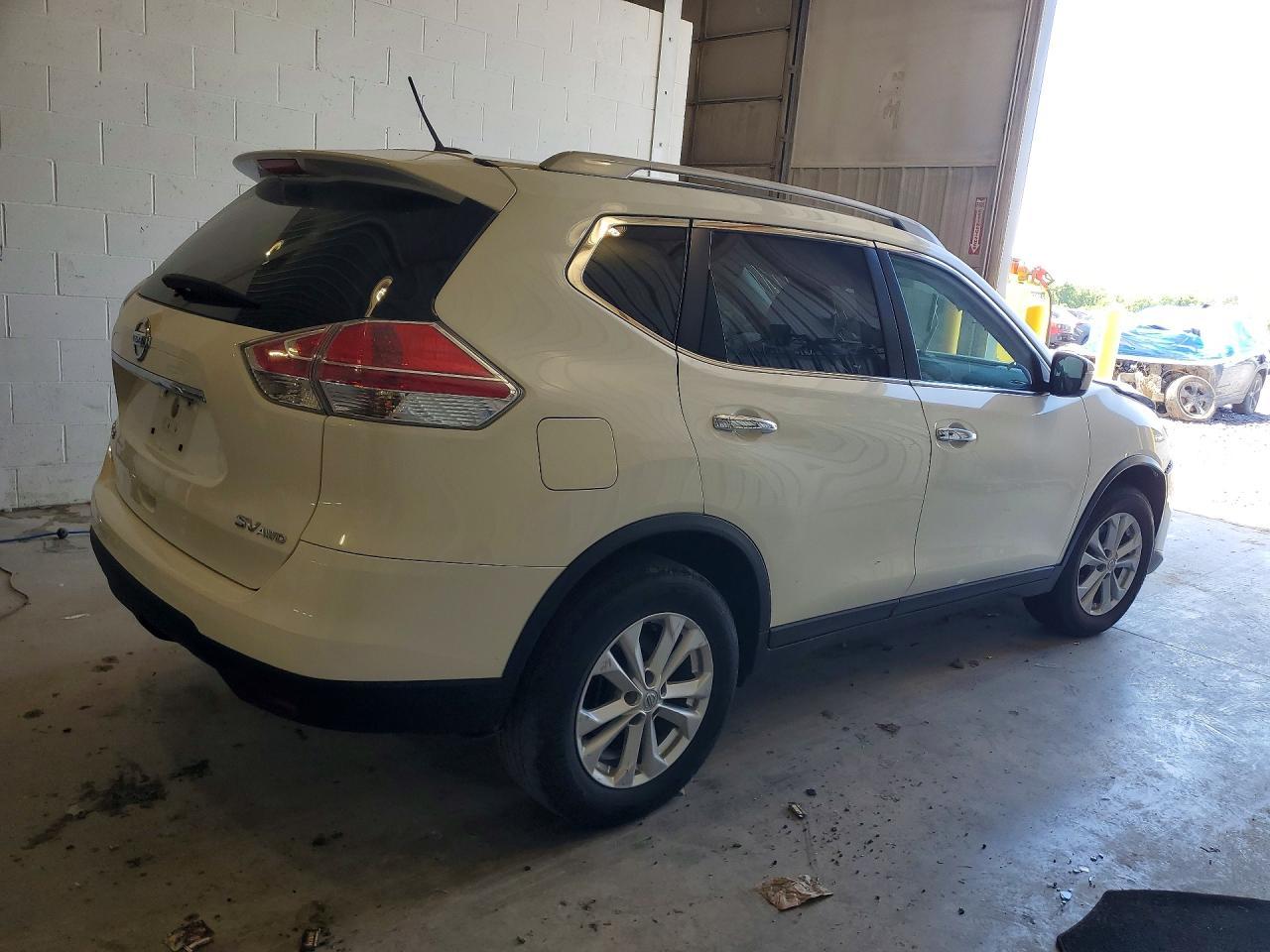 2016 Nissan Rogue Sv - Фото 3