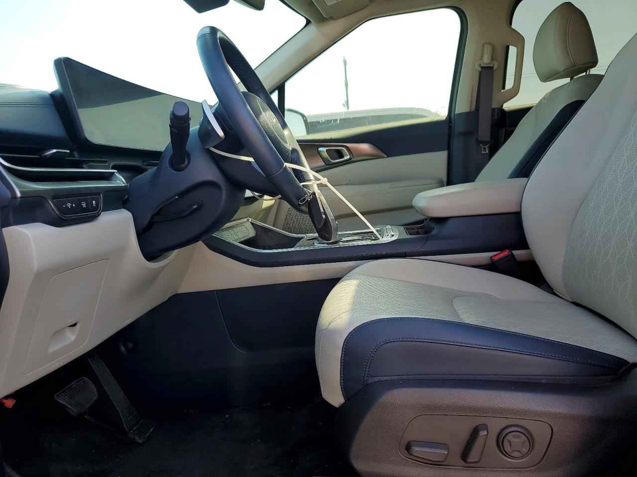 2025 Kia Carnival Hybrid Sx - Фото 7