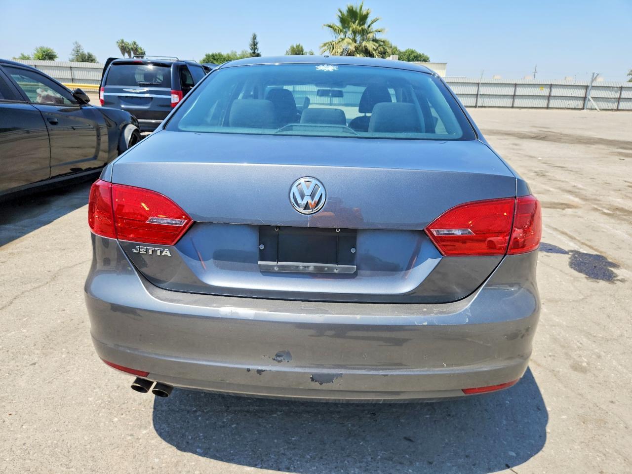 2011 Volkswagen Jetta Base - Image 6
