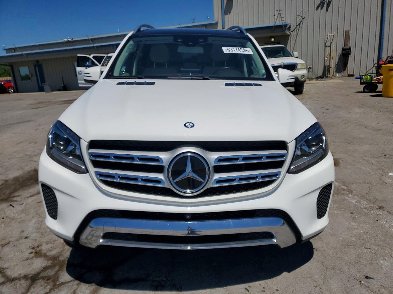 2017 Mercedes-Benz Gls 450 4Matic - Image 5
