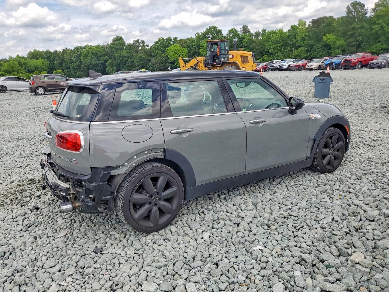 2017 Mini Cooper S Clubman - Фото 3