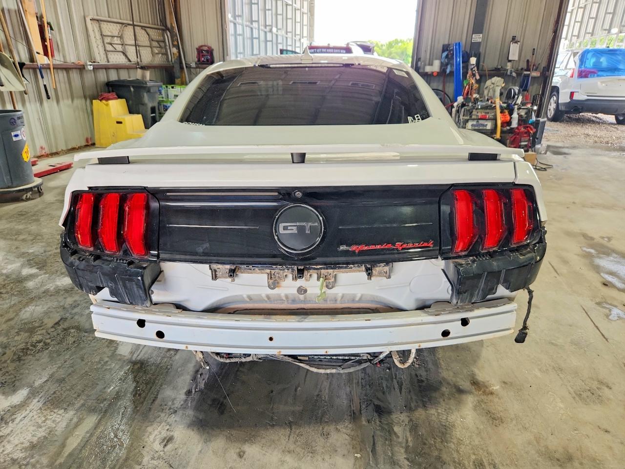 2020 Ford Mustang Gt - Image 6