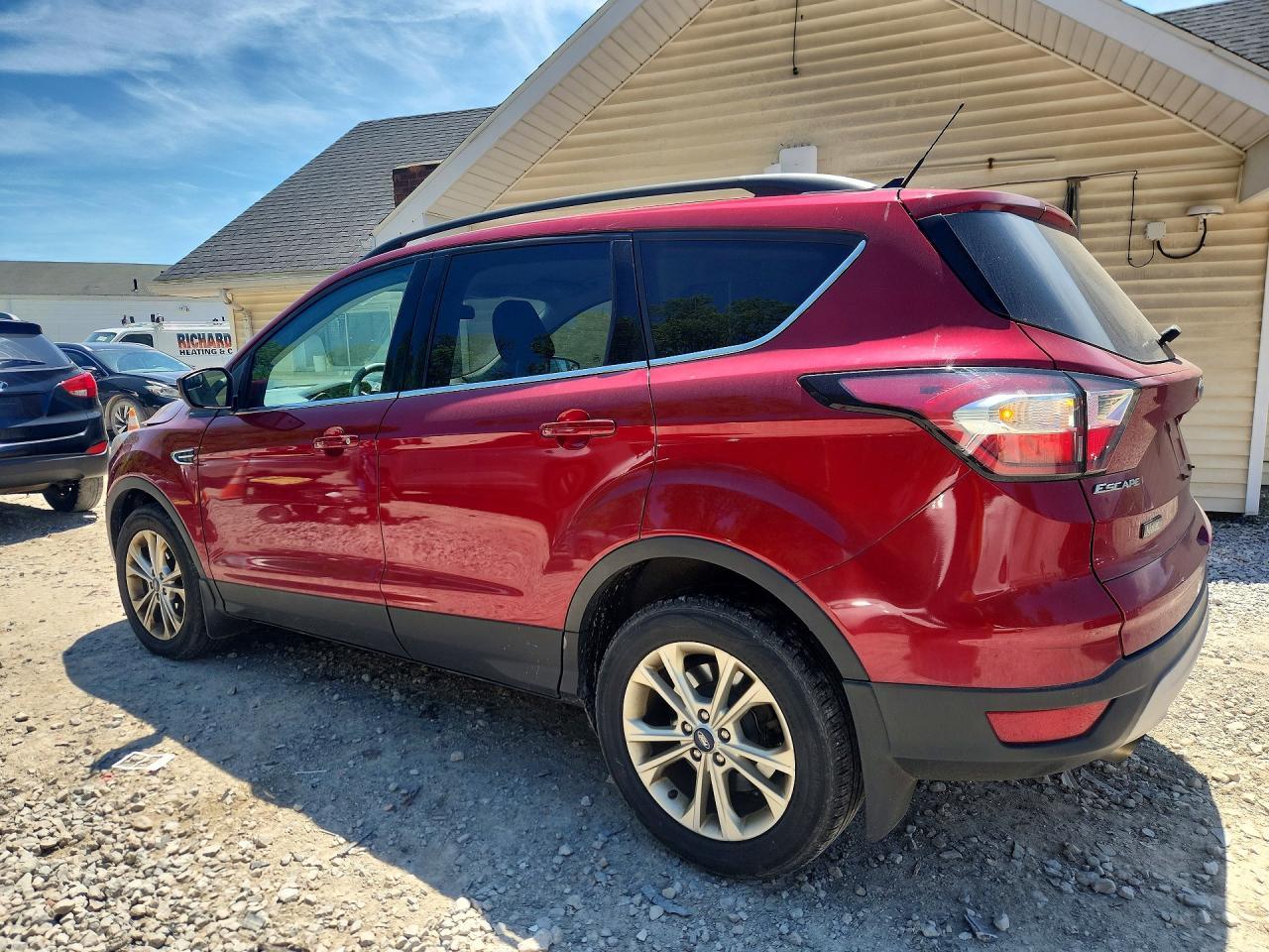2018 Ford Escape Se - Фото 2