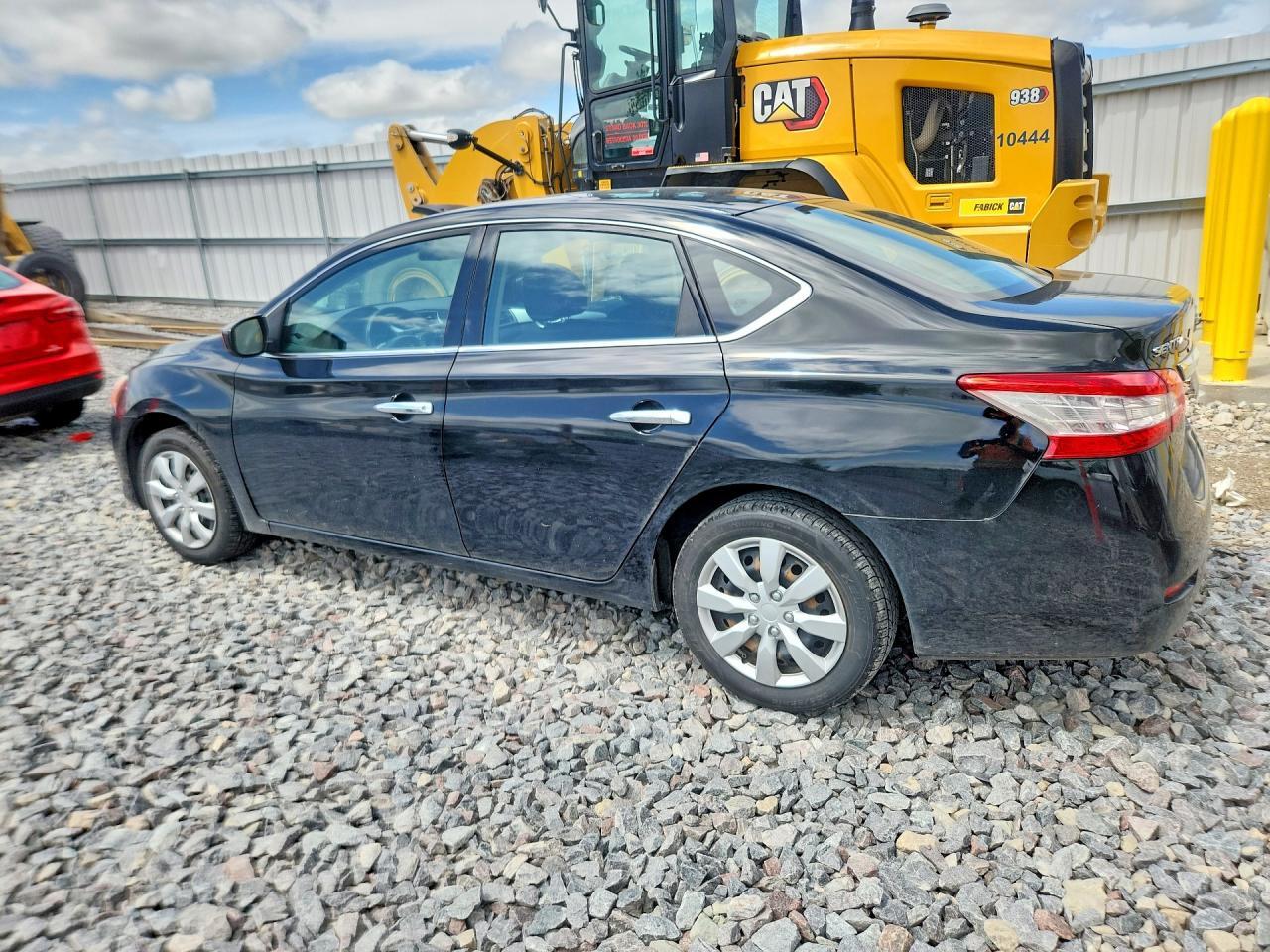 2015 Nissan Sentra S - Image 2