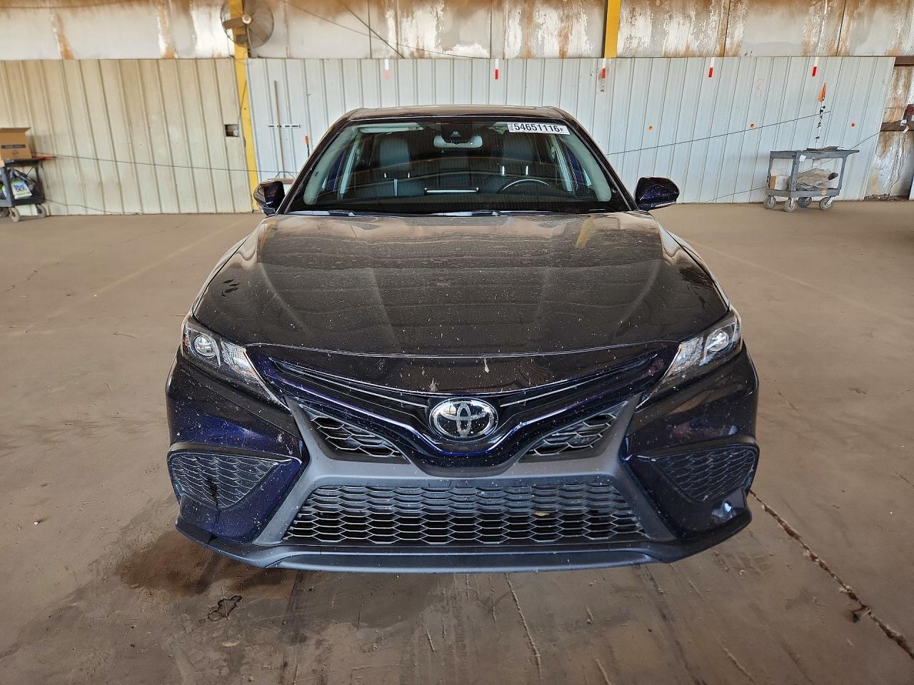 2021 Toyota Camry Se - Image 5
