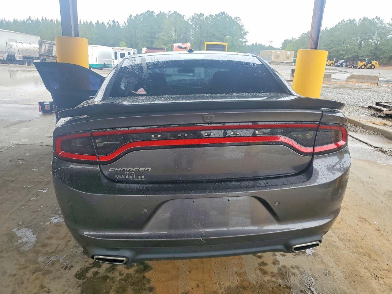 2019 Dodge Charger Sxt - Image 6