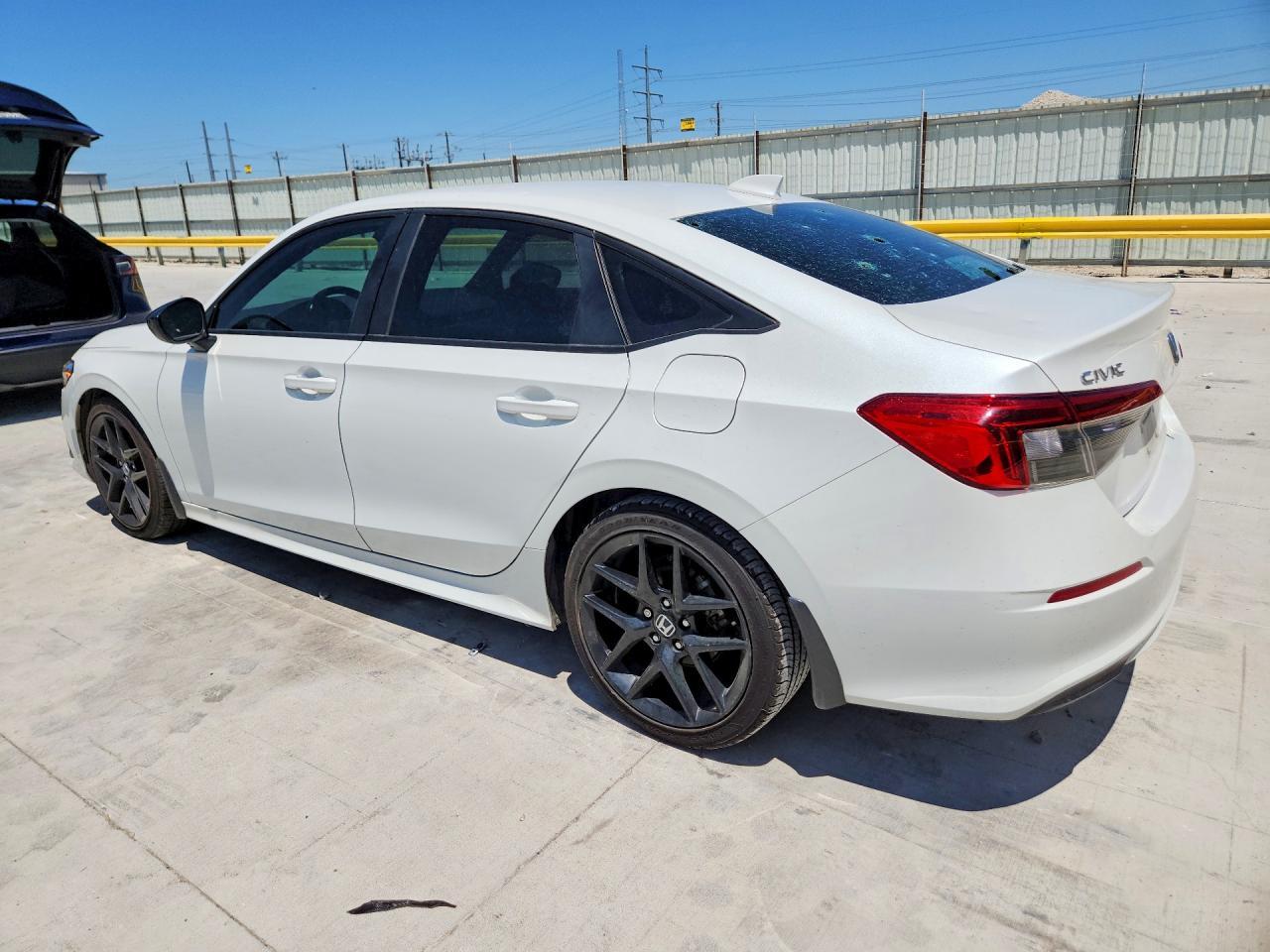 2022 Honda Civic Sport - Фото 2