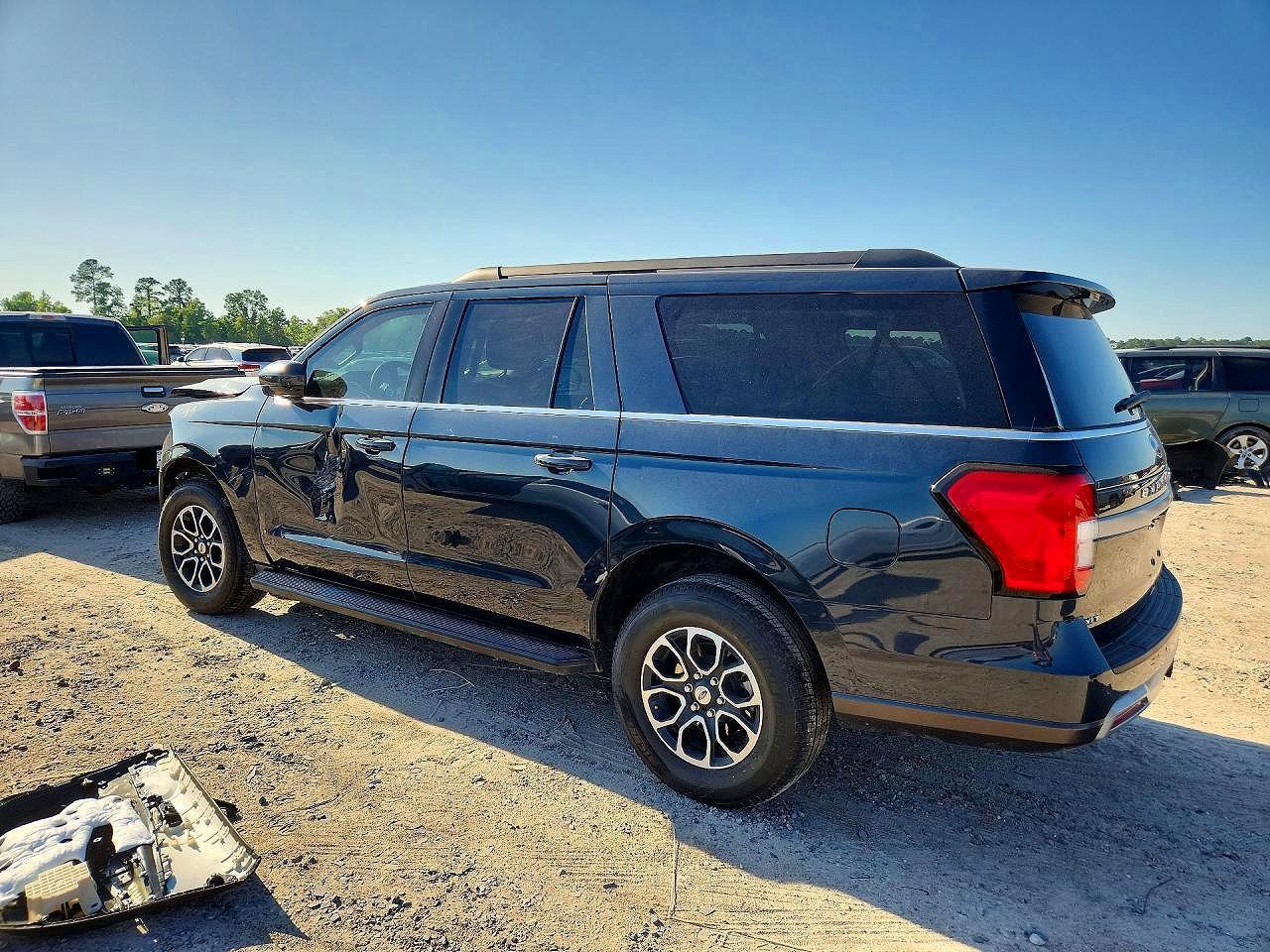 2024 Ford Expedition Max Xlt - Фото 2