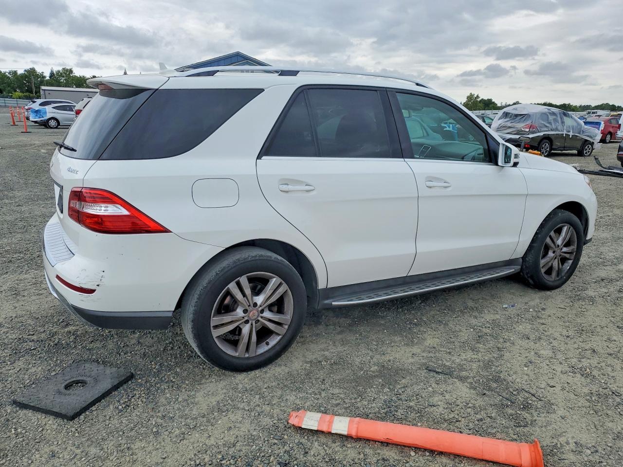 2015 Mercedes-Benz Ml 350 4Matic - Фото 3