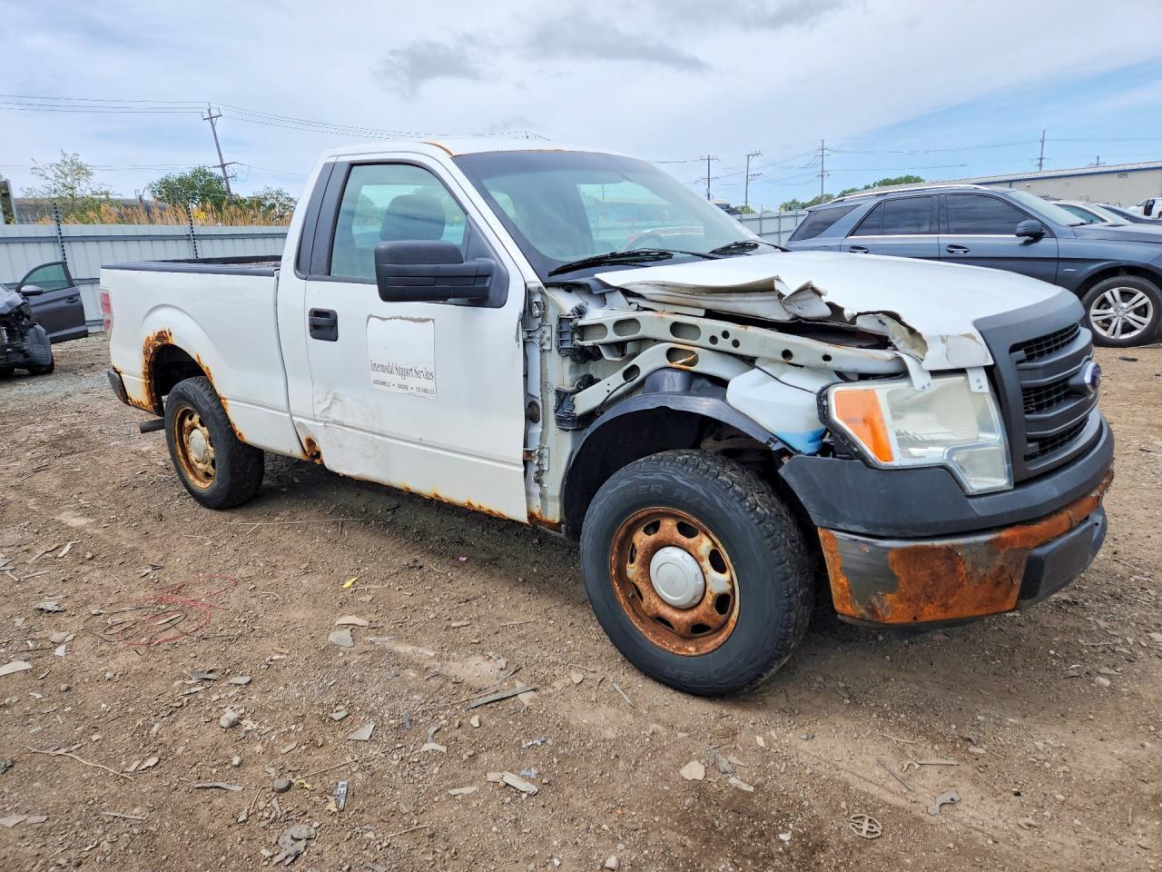 2014 Ford F150 - Image 4
