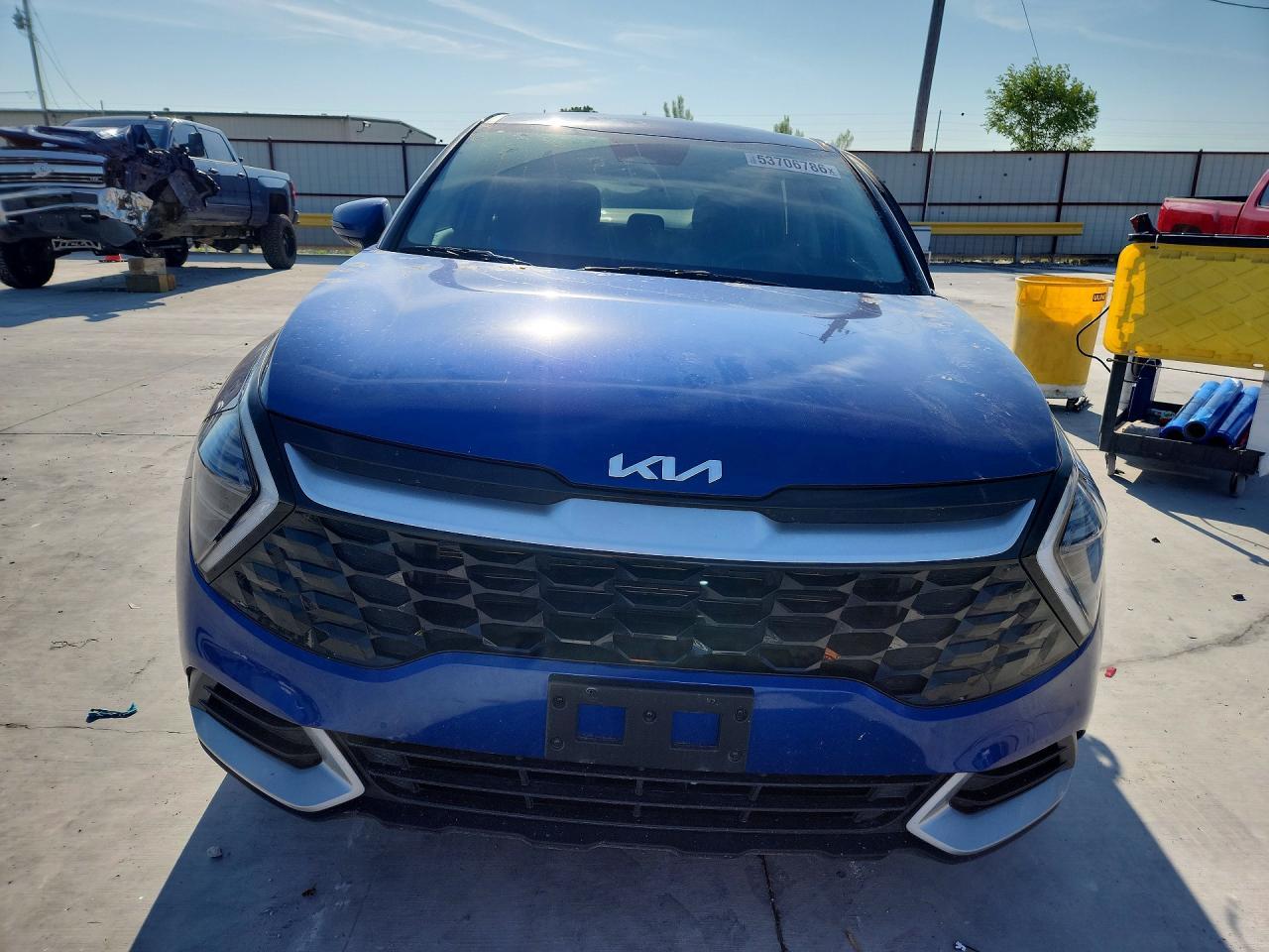 2025 Kia Sportage - Image 5
