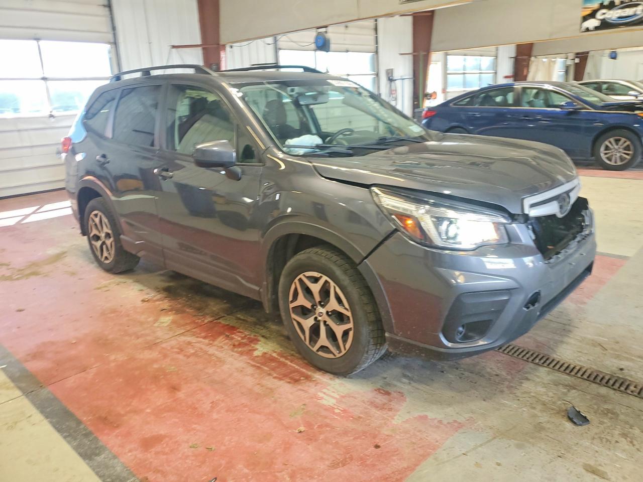 2020 Subaru Forester Premium - Image 4